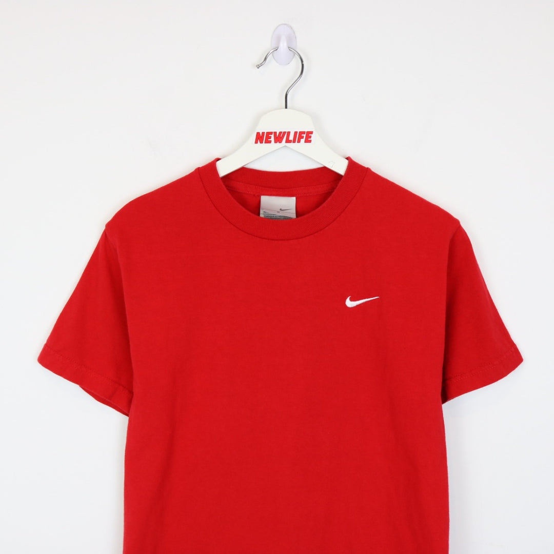 Vintage 00's Nike Mini Swoosh Tee - S-NEWLIFE Clothing