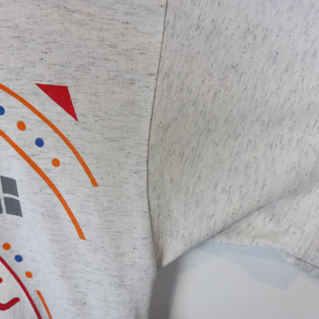 Vintage 90's Disney Mickey Mouse Tee - L-NEWLIFE Clothing