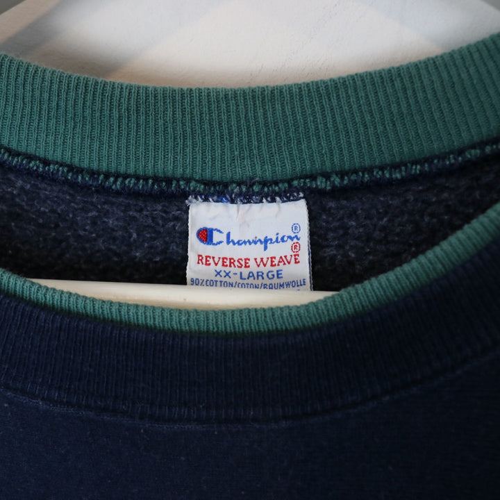 Vintage 90's Champion Reverse Weave Crewneck - L-NEWLIFE Clothing