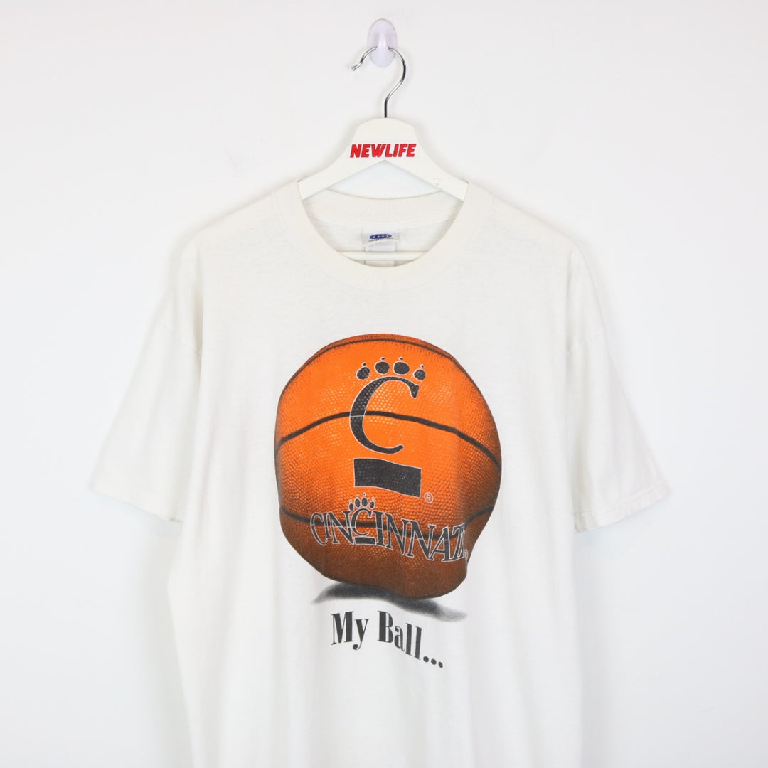 Vintage 90's University of Cincinnati Basketball Tee - L-NEWLIFE Clothing