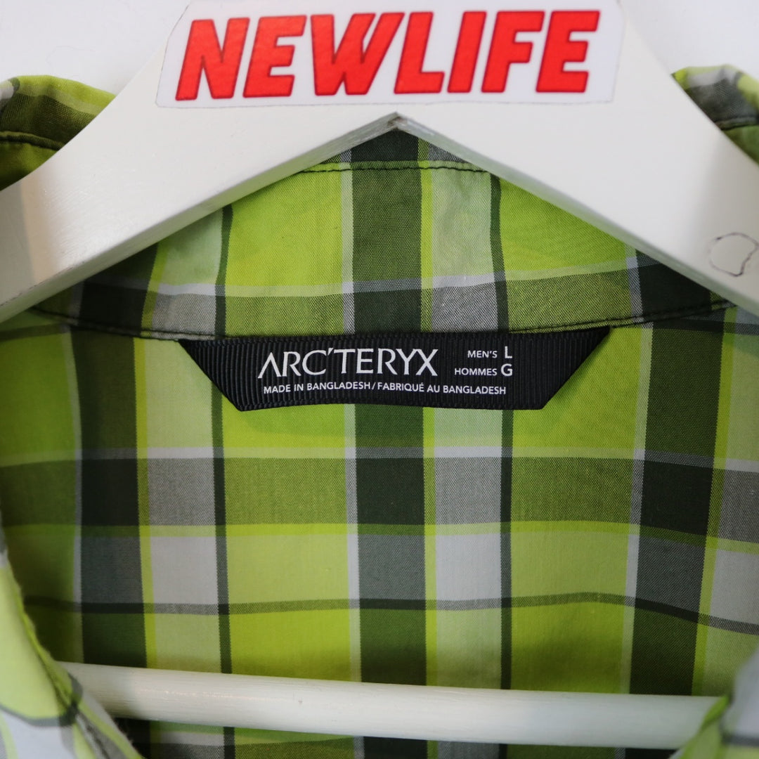 Arc'Teryx Plaid Short Sleeve Button Up - M-NEWLIFE Clothing