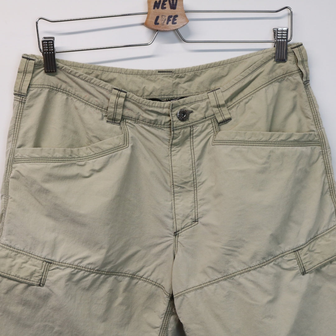 The North Face Cargo Shorts - 34"-NEWLIFE Clothing