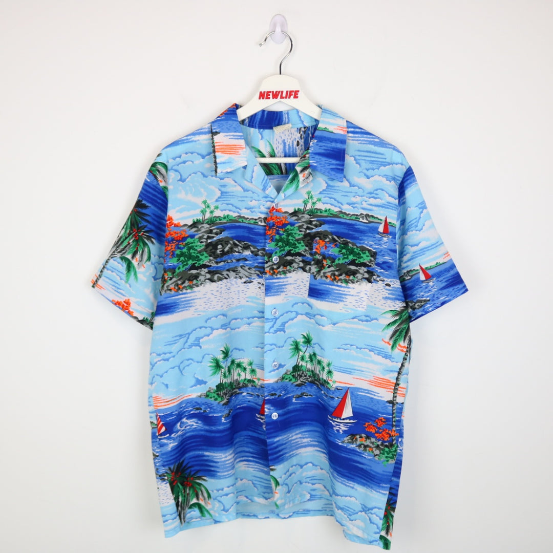 Vintage 80's Hawaii Nature Patterened Short Sleeve Button Up - L-NEWLIFE Clothing