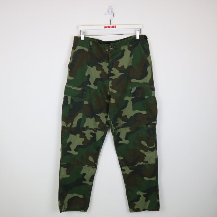 Vintage 00's Camo Cargo Pants - 34"-NEWLIFE Clothing