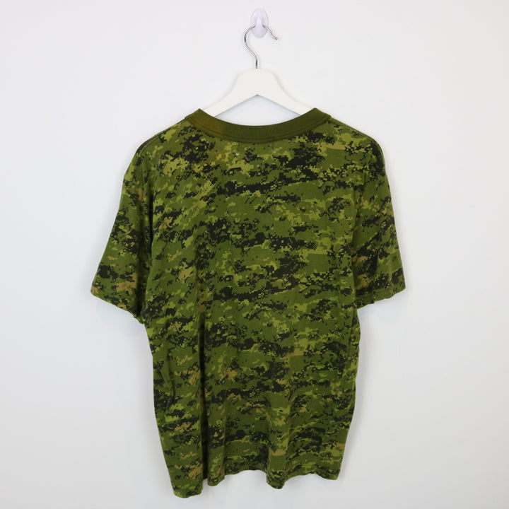 Vintage 90's Digital Camo Tee - L-NEWLIFE Clothing