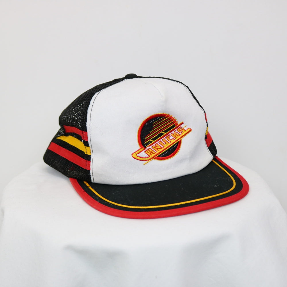 Vintage 90's Vancouver Canucks Trucker Hat - OS-NEWLIFE Clothing