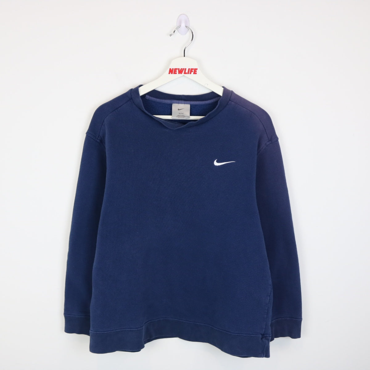 Vintage Women's Crewnecks & Sweatshirts | Online Vintage