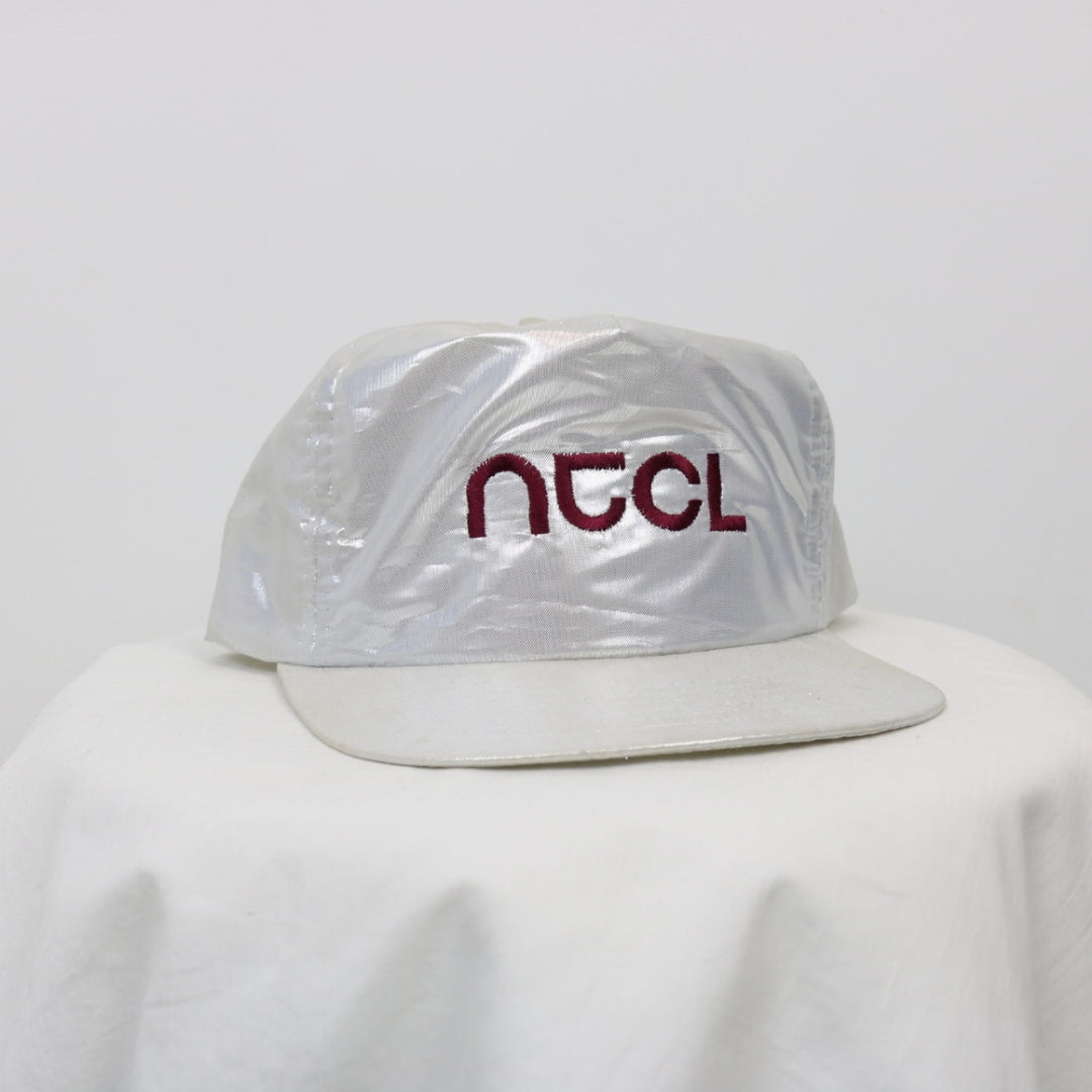 Vintage 80's Metallic Silver Hat - OS-NEWLIFE Clothing