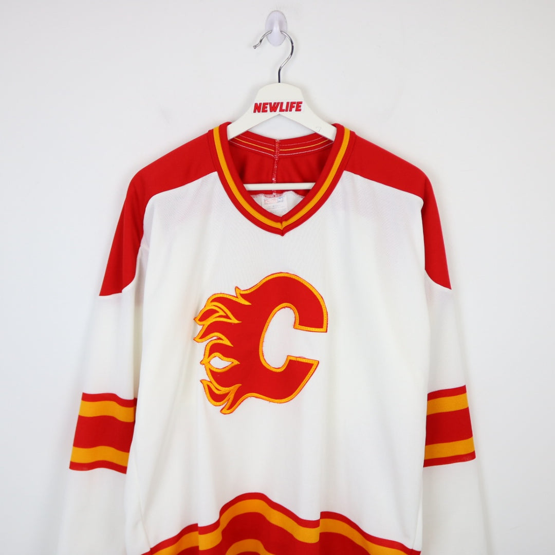 Vintage 80's Calgary Flames NHL CCM Jersey - L-NEWLIFE Clothing