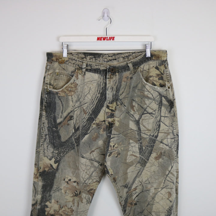 Vintage 00's Wrangler Rugged Wear Real Tree Camo Denim Jeans - 37"-NEWLIFE Clothing