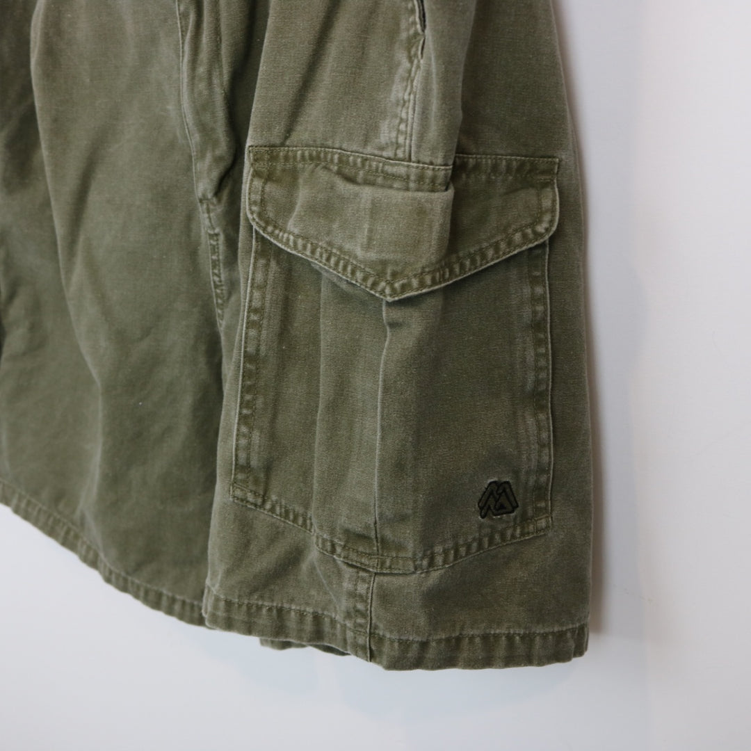 Vintage 90's Misty Mountain Cargo Shorts - 37"-NEWLIFE Clothing