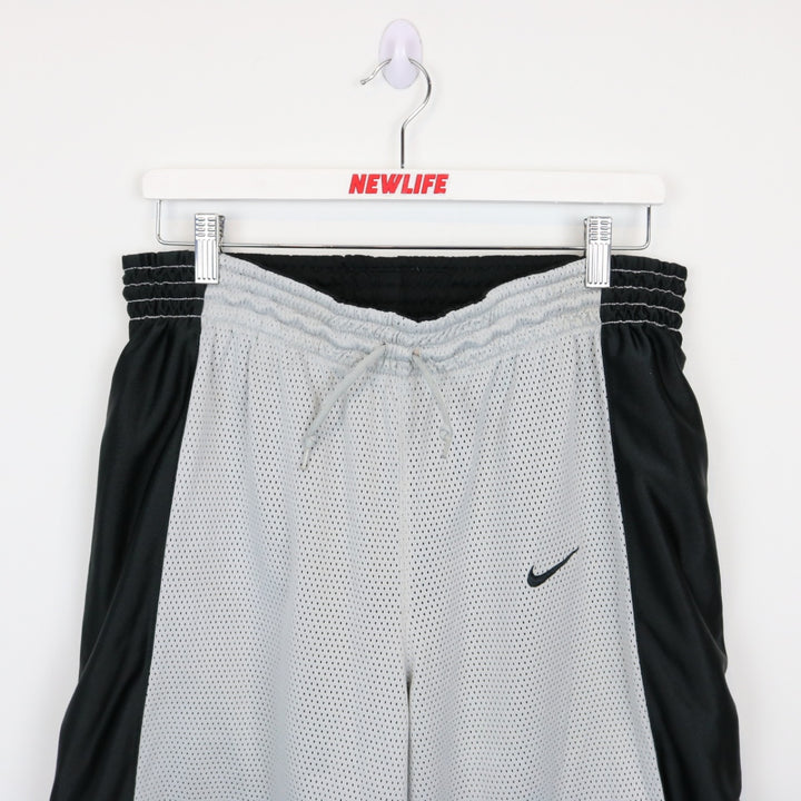 Vintage 00's Reversible Nike Shorts - L-NEWLIFE Clothing