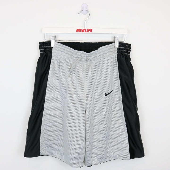 Vintage 00's Reversible Nike Shorts - L-NEWLIFE Clothing