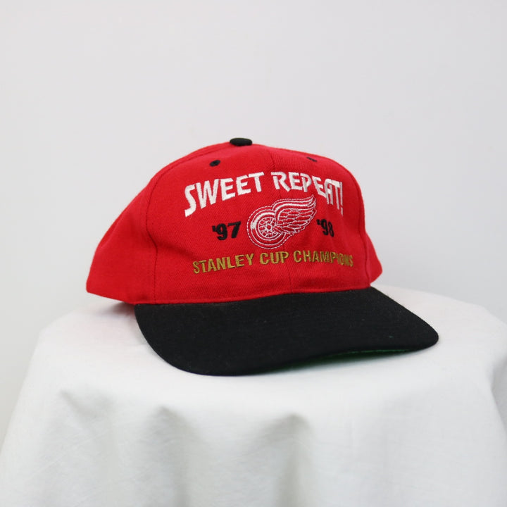 Vintage 1998 Detroit Red Wings Stanley Cup Champs NHL Hat - OS-NEWLIFE Clothing