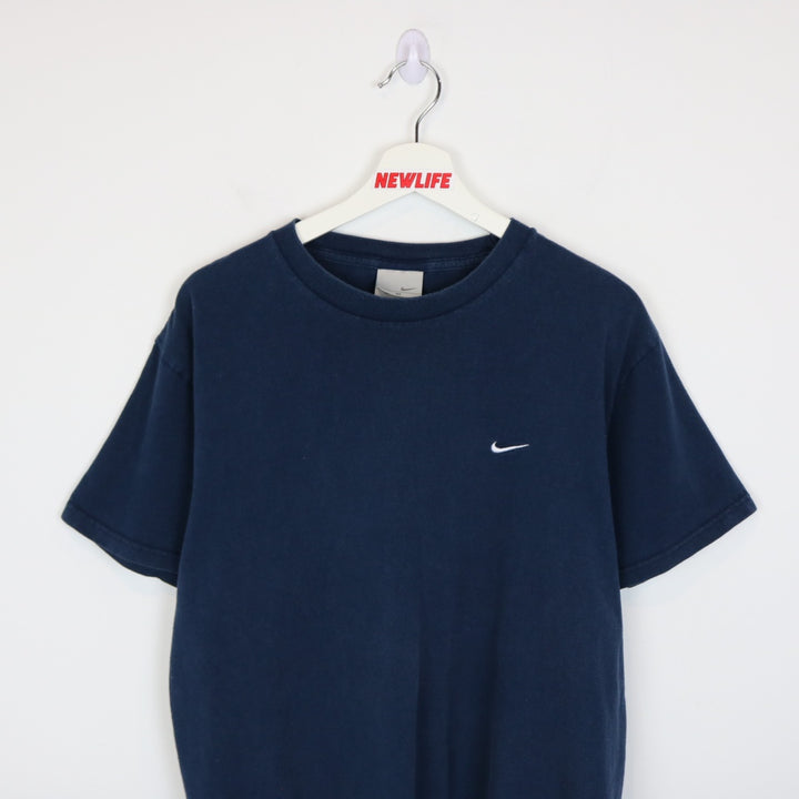 Vintage 00's Nike Mini Swoosh Tee - L-NEWLIFE Clothing