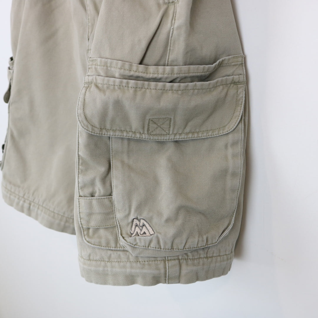 Vintage 90's Misty Mountain Cargo Shorts - 32"-NEWLIFE Clothing