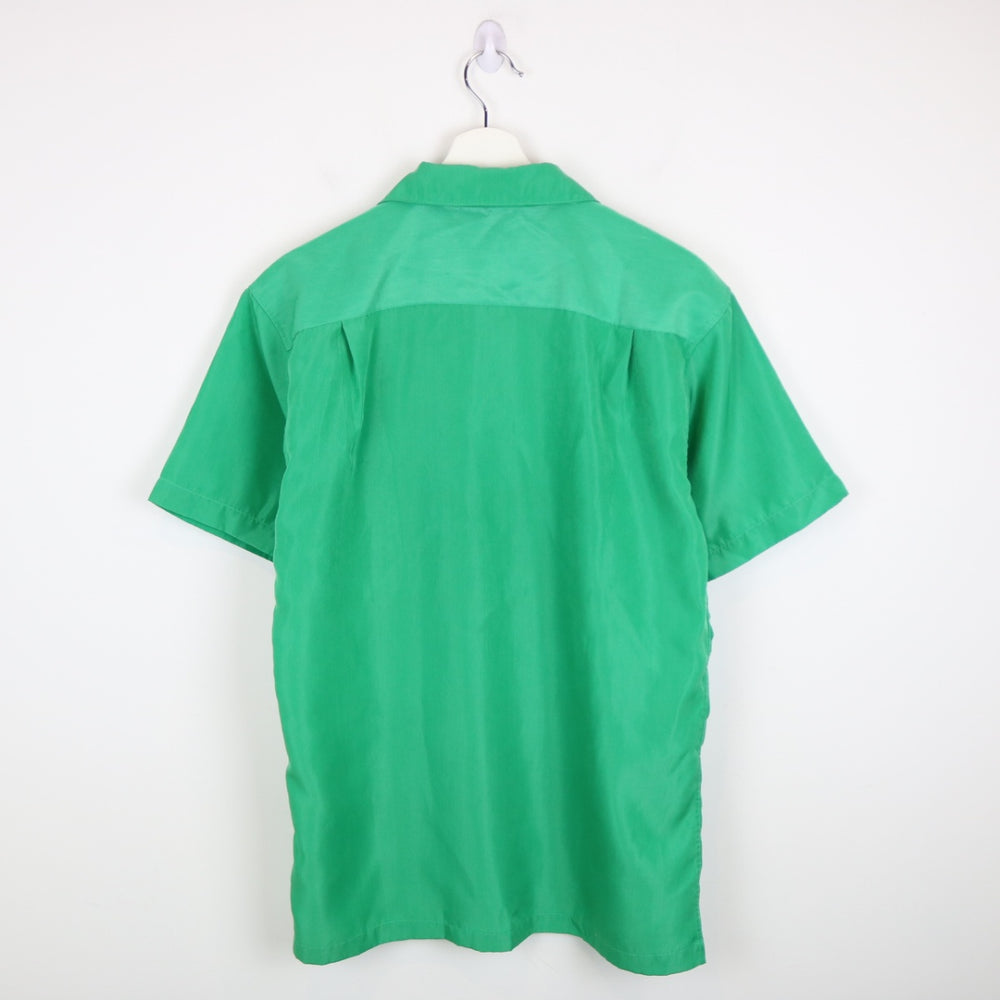 Vintage 90's Saskatchewan Roughriders CFL Button Up - M-NEWLIFE Clothing