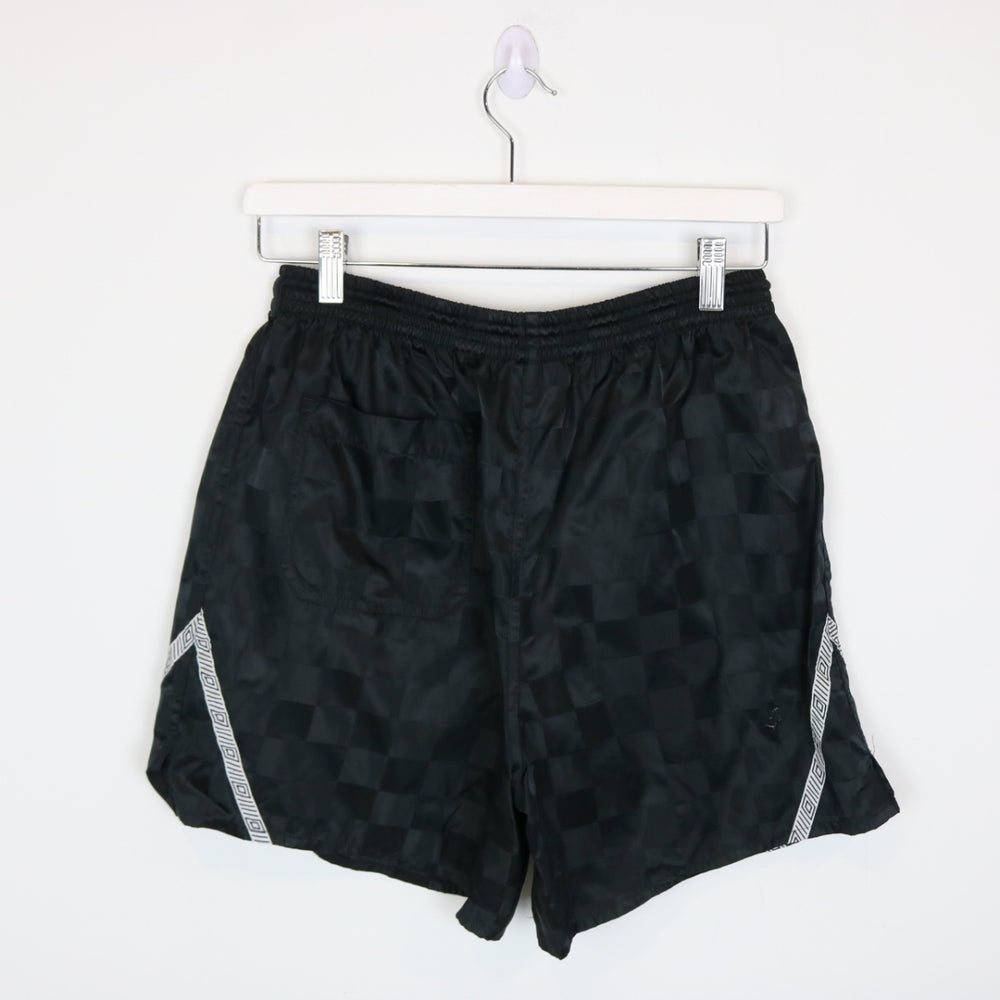 Vintage 90's Umbro Shorts - M-NEWLIFE Clothing