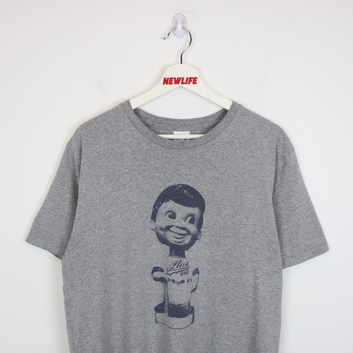 APC Bobble Head Tee - L-NEWLIFE Clothing