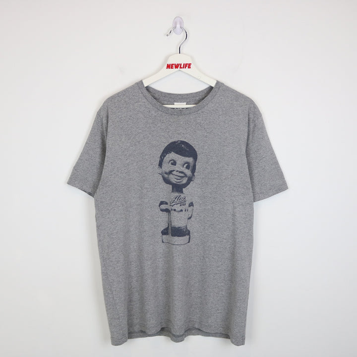 APC Bobble Head Tee - L-NEWLIFE Clothing