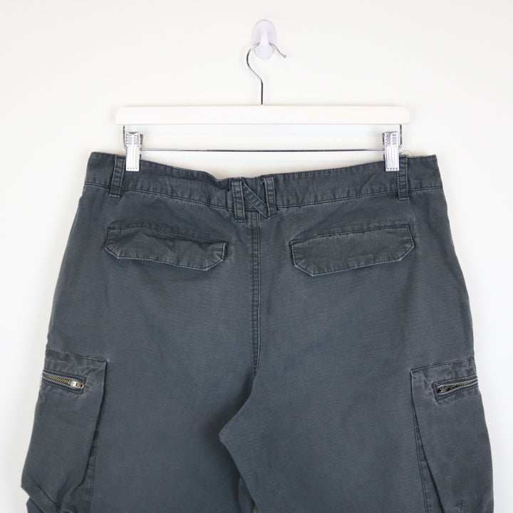 Vintage 00's Nike Cargo Shorts - 36"-NEWLIFE Clothing