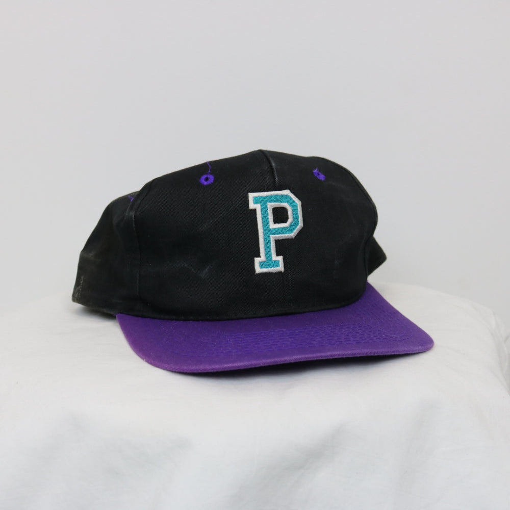 Vintage 90's P Snap Back Hat - OS-NEWLIFE Clothing