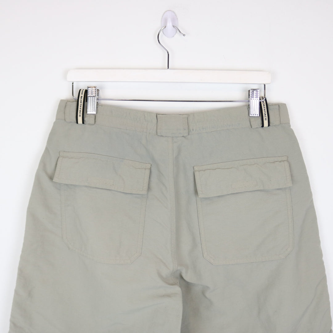 Vintage 00's The North Face Shorts - 33"-NEWLIFE Clothing