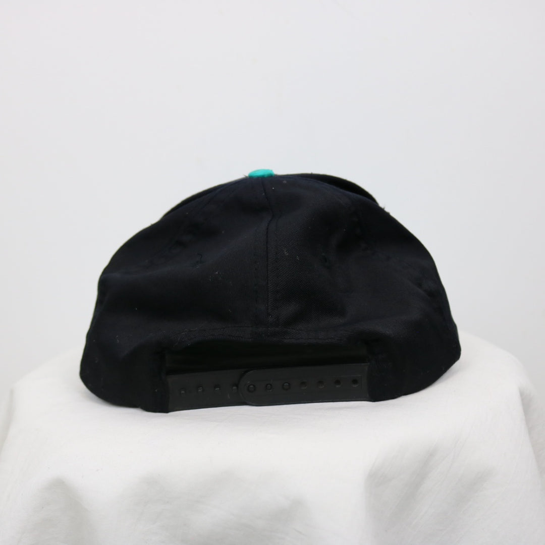 Vintage 90's Edmonton Trappers Hat - OS-NEWLIFE Clothing