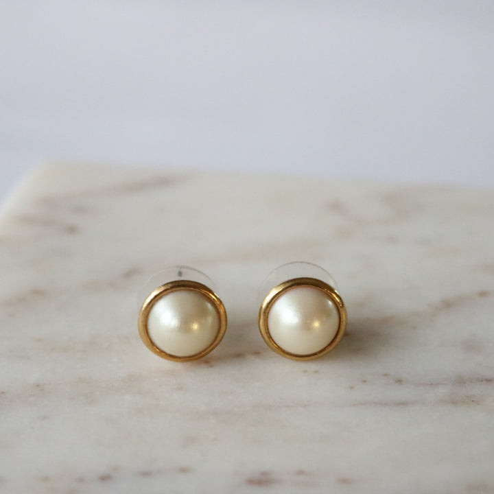 Vintage Pearl Stud Earrings