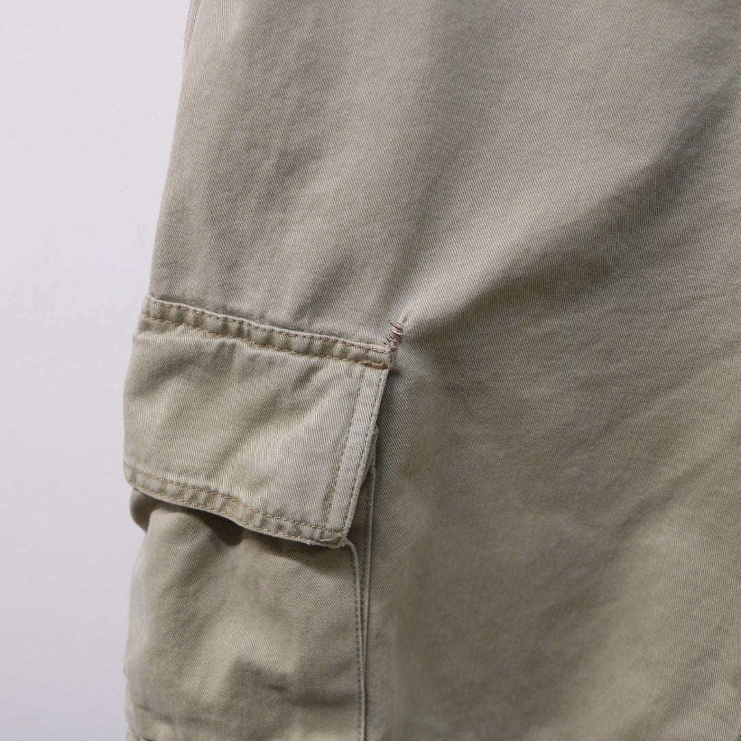 Vintage Levi's Cargo Shorts - 32"-NEWLIFE Clothing